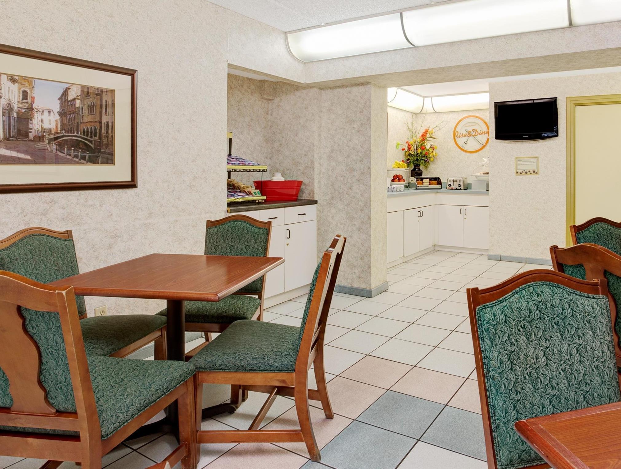 Howard Johnson By Wyndham Clearwater - Dunedin Eksteriør billede